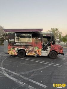 2007 All-purpose Food Truck All-purpose Food Truck Insulated Walls Florida Diesel Engine for Sale