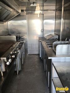 2007 All-purpose Food Truck Diamond Plated Aluminum Flooring Oklahoma Diesel Engine for Sale