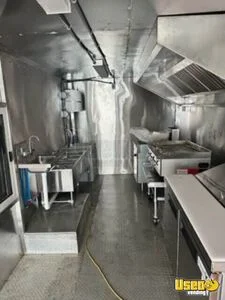 2007 All-purpose Food Truck Floor Drains Wisconsin Diesel Engine for Sale