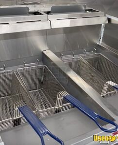 2007 All-purpose Food Truck Upright Freezer New York Diesel Engine for Sale