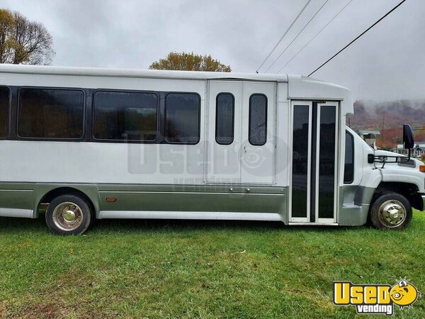 2007 C5500 Shuttle Bus Shuttle Bus North Carolina Diesel Engine for Sale