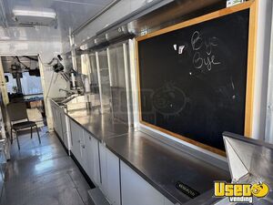 2007 Chassis All-purpose Food Truck Awning Arizona Diesel Engine for Sale