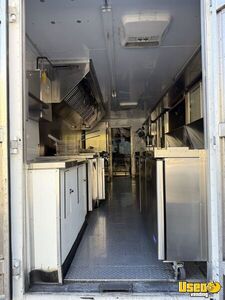 2007 Chassis All-purpose Food Truck Concession Window Arizona Diesel Engine for Sale
