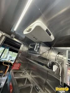 2007 Chassis All-purpose Food Truck Exhaust Hood Florida Diesel Engine for Sale