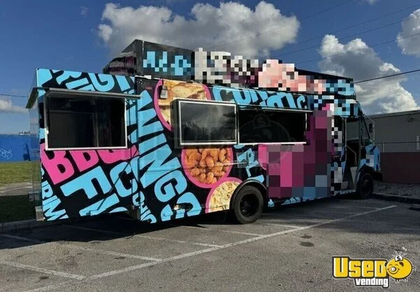 2007 Chassis All-purpose Food Truck Florida Diesel Engine for Sale