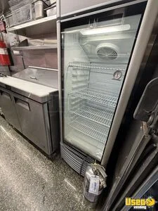 2007 Chassis All-purpose Food Truck Prep Station Cooler Florida Diesel Engine for Sale