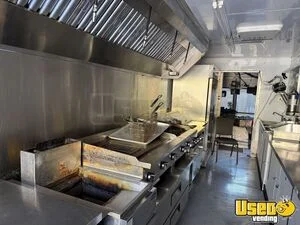 2007 Chassis All-purpose Food Truck Stainless Steel Wall Covers Arizona Diesel Engine for Sale