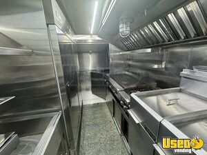 2007 Chassis All-purpose Food Truck Surveillance Cameras Florida Diesel Engine for Sale
