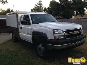 2007 Chevrolet Silverado Lunch Serving Food Truck Spare Tire Texas Gas Engine for Sale
