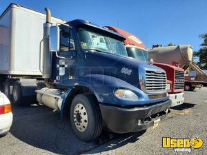 2007 Columbia Freightliner Semi Truck New Jersey for Sale