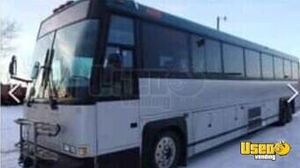 2007 D4500 Coach Bus Coach Bus Minnesota Diesel Engine for Sale