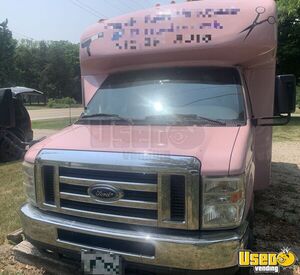2007 E-350 Mobile Salon Truck Mobile Hair Salon Truck Air Conditioning Illinois Gas Engine for Sale