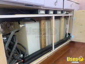 2007 E-350 Mobile Salon Truck Mobile Hair Salon Truck Generator Illinois Gas Engine for Sale