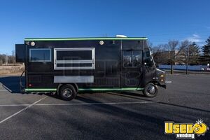 2007 E-450 All-purpose Food Truck Concession Window New Jersey Gas Engine for Sale