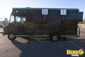 2007 E-450 All-purpose Food Truck Stainless Steel Wall Covers New Jersey Gas Engine for Sale