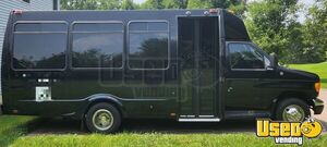 2007 E-450 Party Bus Air Conditioning Ohio Gas Engine for Sale