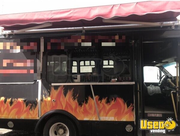 2007 E350 All-purpose Food Truck New York Diesel Engine for Sale