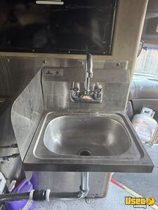 2007 E450 All-purpose Food Truck Food Warmer California Gas Engine for Sale