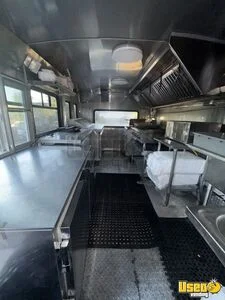2007 E450 All-purpose Food Truck Insulated Walls California Gas Engine for Sale