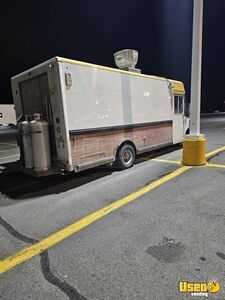 2007 E450 All-purpose Food Truck Refrigerator Nova Scotia for Sale