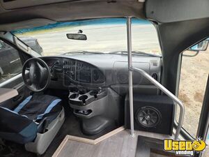 2007 E450 Mobile Boutique Anti-lock Brakes Massachusetts Gas Engine for Sale