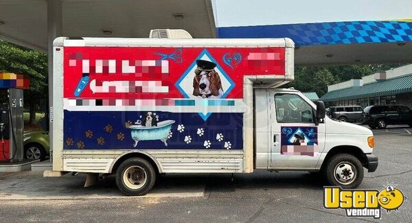 2007 E450 Pet Care / Veterinary Truck Georgia Gas Engine for Sale