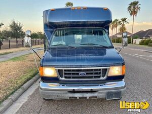 2007 E450 Shuttle Bus Shuttle Bus Diesel Engine Texas Diesel Engine for Sale