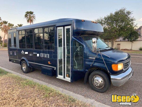 2007 E450 Shuttle Bus Shuttle Bus Texas Diesel Engine for Sale