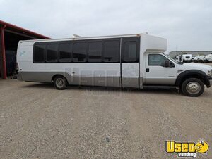 2007 F-550 Krystal Party Bus Air Conditioning Texas Diesel Engine for Sale