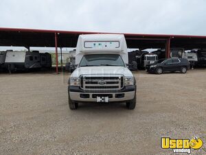 2007 F-550 Krystal Party Bus Backup Camera Texas Diesel Engine for Sale