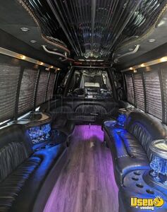 2007 F-550 Krystal Party Bus Diesel Engine Texas Diesel Engine for Sale