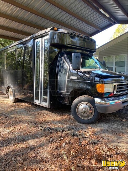 2007 F350 Shuttle Bus Shuttle Bus Louisiana Gas Engine for Sale