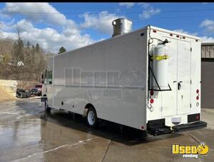 2007 Food Truck All-purpose Food Truck Air Conditioning Pennsylvania Diesel Engine for Sale