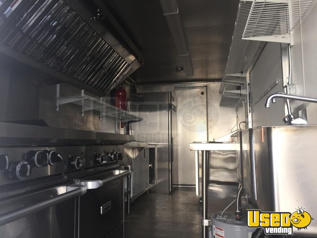 2007 Ford E350 Food Truck Air Conditioning Washington Gas Engine for Sale - 2