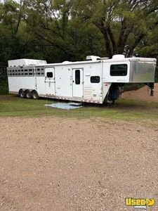 2007 Horse Trailer Stock Trailer With Living Quarters Restroom Oklahoma for Sale