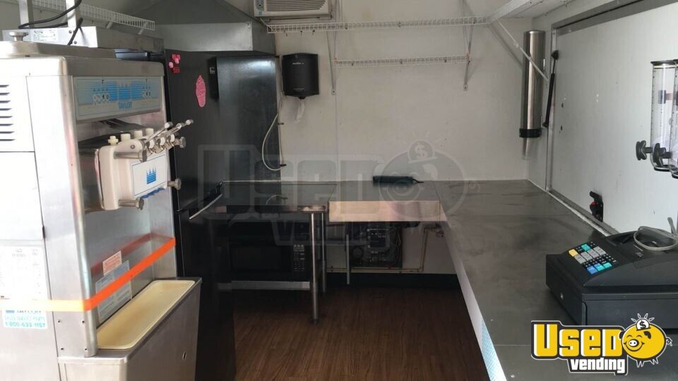 2007 8.4' x 14.3' SoftServe Trailer Ice Cream Concession Trailer