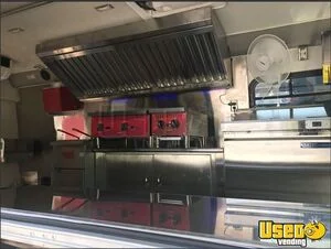 2007 Kitchen Food Truck New Build Food Truck Exterior Customer Counter Florida Gas Engine for Sale