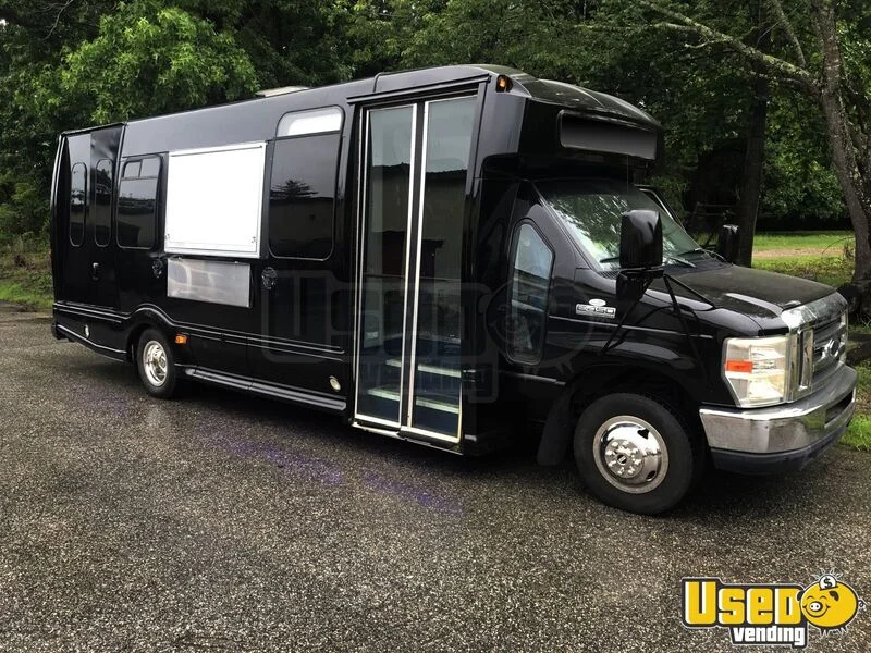 2007 Kitchen Food Truck New Build Food Truck Florida Gas Engine for Sale