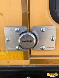 2007 Mobile Gaming Arcade Bus Party / Gaming Trailer 42 Texas Diesel Engine for Sale