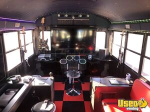 2007 Mobile Gaming Arcade Bus Party / Gaming Trailer Shore Power Cord Texas Diesel Engine for Sale