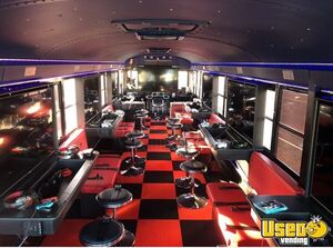 2007 Mobile Gaming Arcade Bus Party / Gaming Trailer Sound System Texas Diesel Engine for Sale