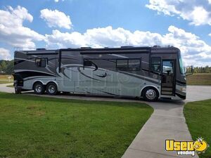 2007 Motorhome Bus Motorhome Cabinets Alabama Diesel Engine for Sale