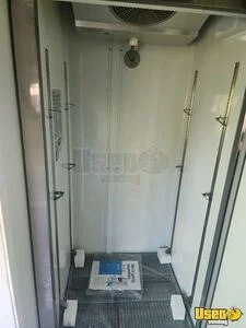 2007 Mt 45 Chassis All-purpose Food Truck 39 Illinois Diesel Engine for Sale