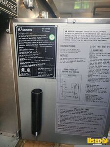 2007 Mt 45 Chassis All-purpose Food Truck 42 Illinois Diesel Engine for Sale