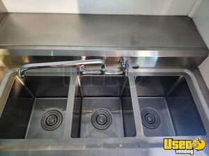 2007 Mt 45 Chassis All-purpose Food Truck Coffee Machine Illinois Diesel Engine for Sale