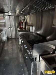 2007 Mt 45 Chassis All-purpose Food Truck Exterior Customer Counter New Jersey Diesel Engine for Sale