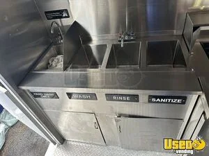 2007 Mt45 All-purpose Food Truck 45 New York Diesel Engine for Sale