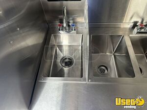 2007 Mt45 All-purpose Food Truck 46 New York Diesel Engine for Sale