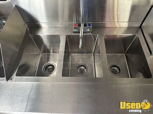 2007 Mt45 All-purpose Food Truck 47 New York Diesel Engine for Sale