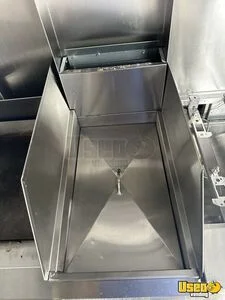 2007 Mt45 All-purpose Food Truck 48 New York Diesel Engine for Sale